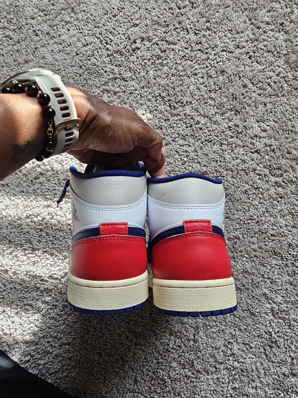 Nike Air Jordan 1 Mid Red White Navy Men’s Size 9 DQ8426-102 - Picture 5 of 7